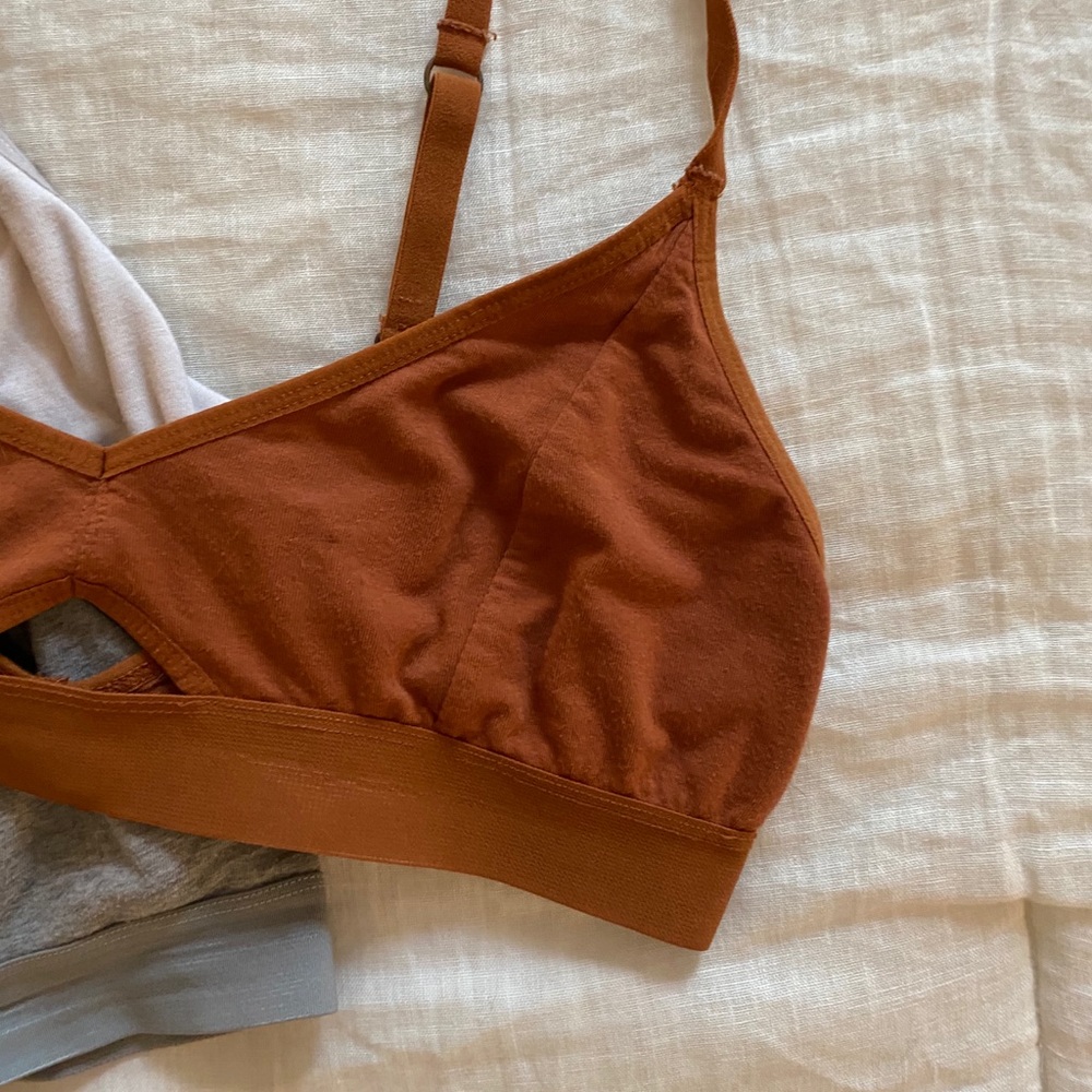 LOT OF 3 Richer Poorer Bras Size L - Picture 8 of 8